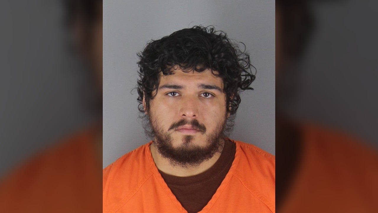 Charges: Bloomington man stabbed roommate while he was asleep, severely injuring him — Cottage Grove Real Estate news